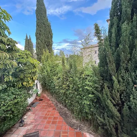 Townhouse Near Golf Courses Holiday home