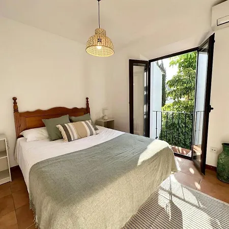 Townhouse Near Golf Courses