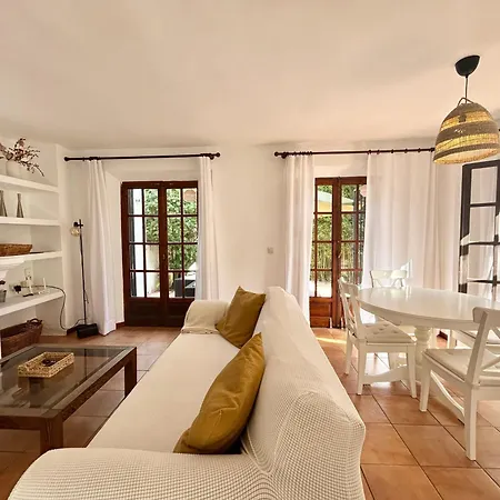 Townhouse Near Golf Courses *