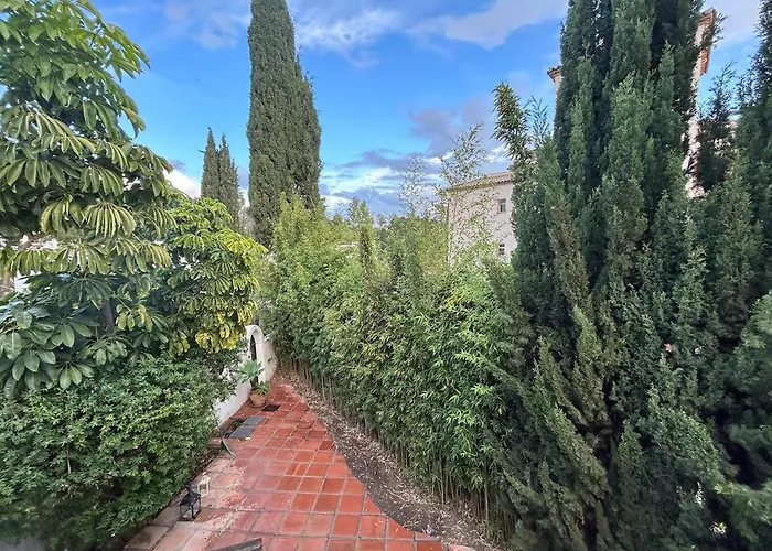Townhouse Near Golf Courses Ferienhaus
