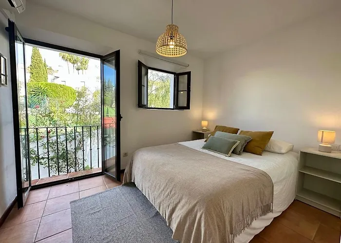 Townhouse Near Golf Courses בית נופש *